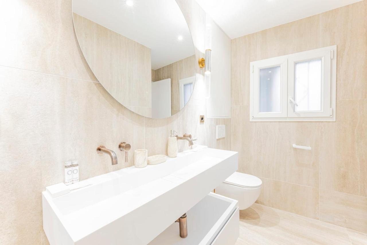 Appartamento Stunning & Newly Refurbished Parigi